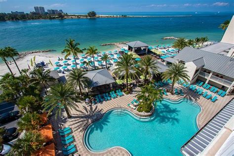 affordable hotels near clearwater treasure island area